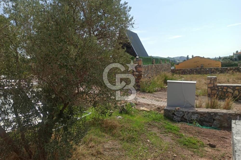 Kavakdere'de Asfalt Yol Kenarında Satılık Arsa