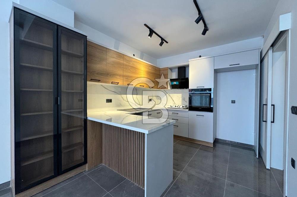 EDREMİT MEYDANDA OFİS KULLANIMINA UYGUN 1+1 SATILIK DAİRE