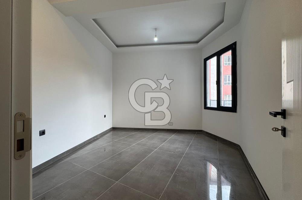 EDREMİT MEYDANDA OFİS KULLANIMINA UYGUN 1+1 SATILIK DAİRE