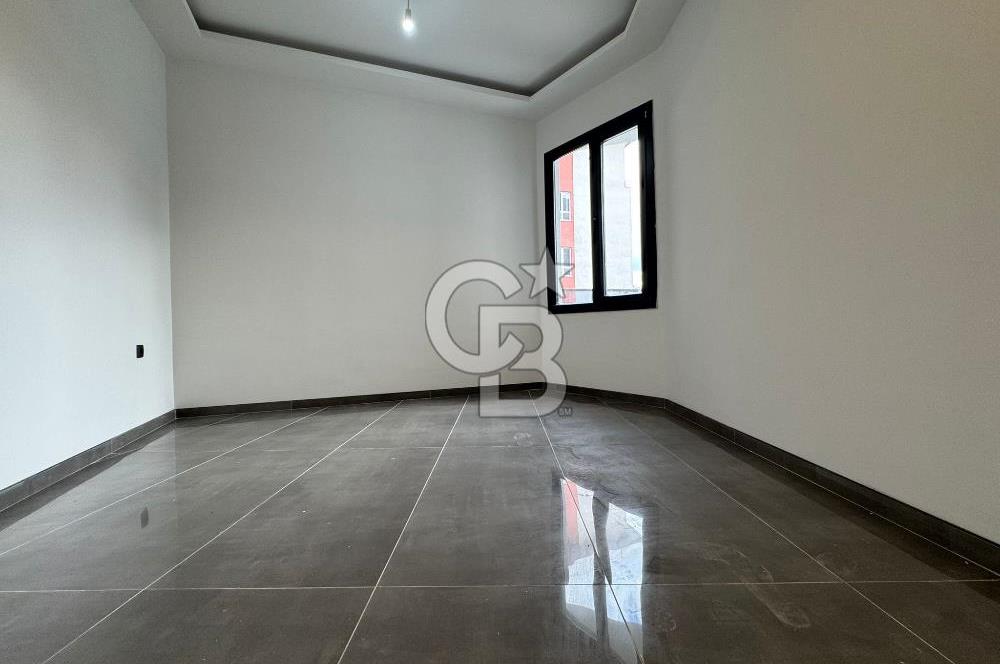 EDREMİT MEYDANDA OFİS KULLANIMINA UYGUN 1+1 SATILIK DAİRE
