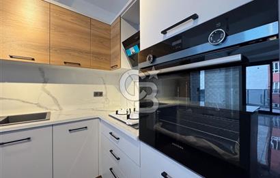 EDREMİT MEYDANDA OFİS KULLANIMINA UYGUN 1+1 SATILIK DAİRE