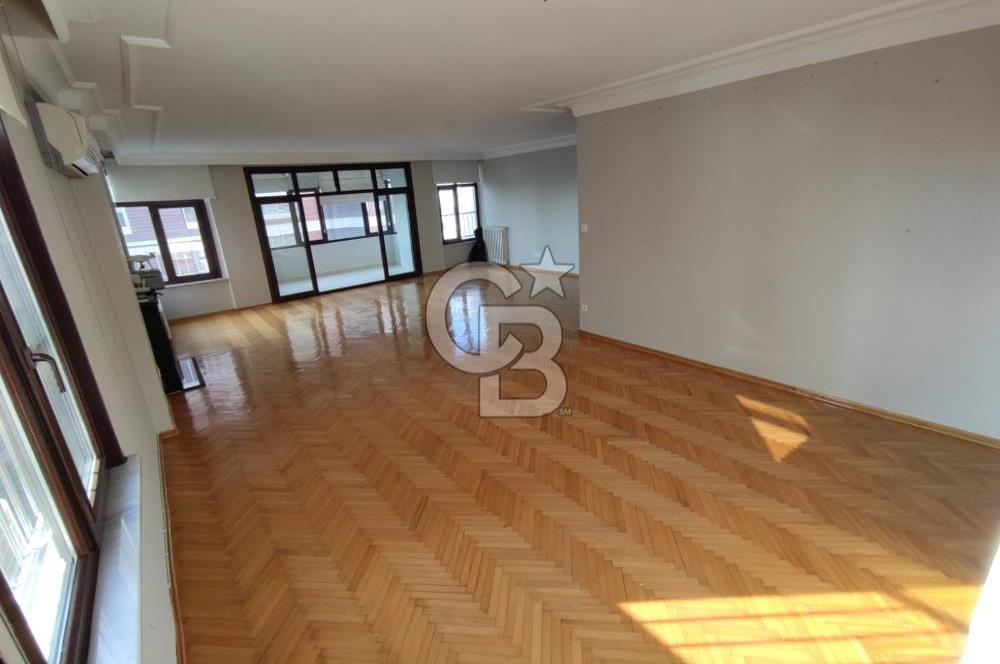 Fenerbahçe Dalyan, Deniz Manzaralı,180 m2, 3+1