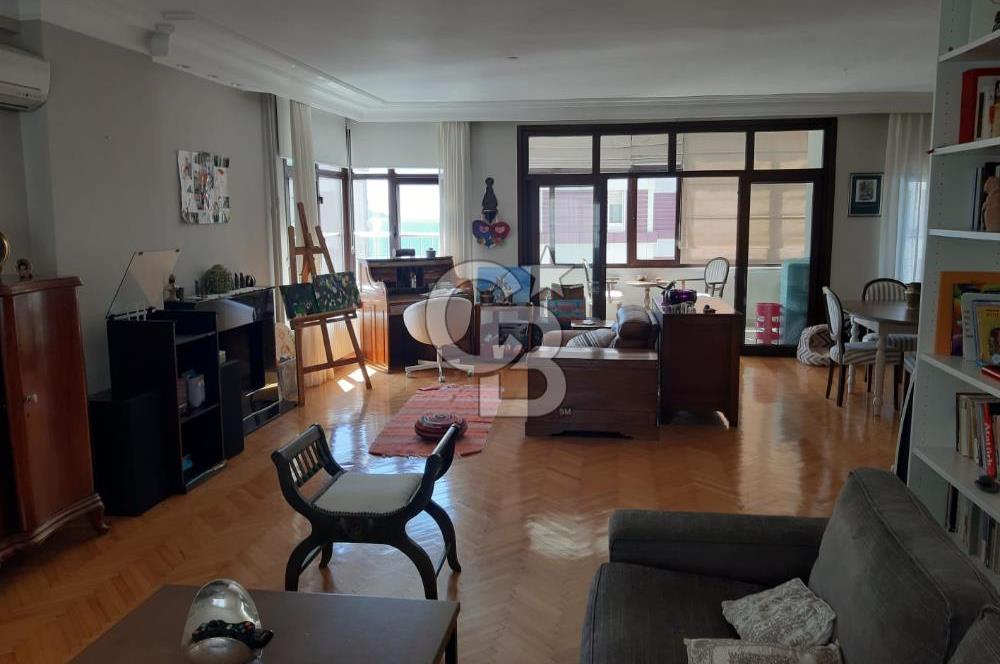 Fenerbahçe Dalyan, Deniz Manzaralı,180 m2, 3+1