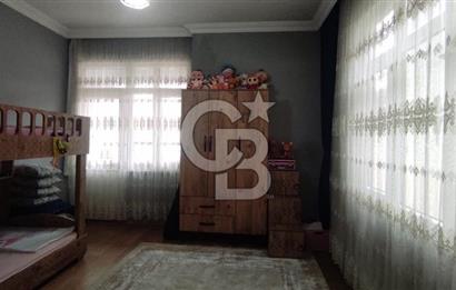 KEMAL TÜRKLER DE 2+1 ARAKAT MERKEZİ KONUMDA FIRSAT DAİRE