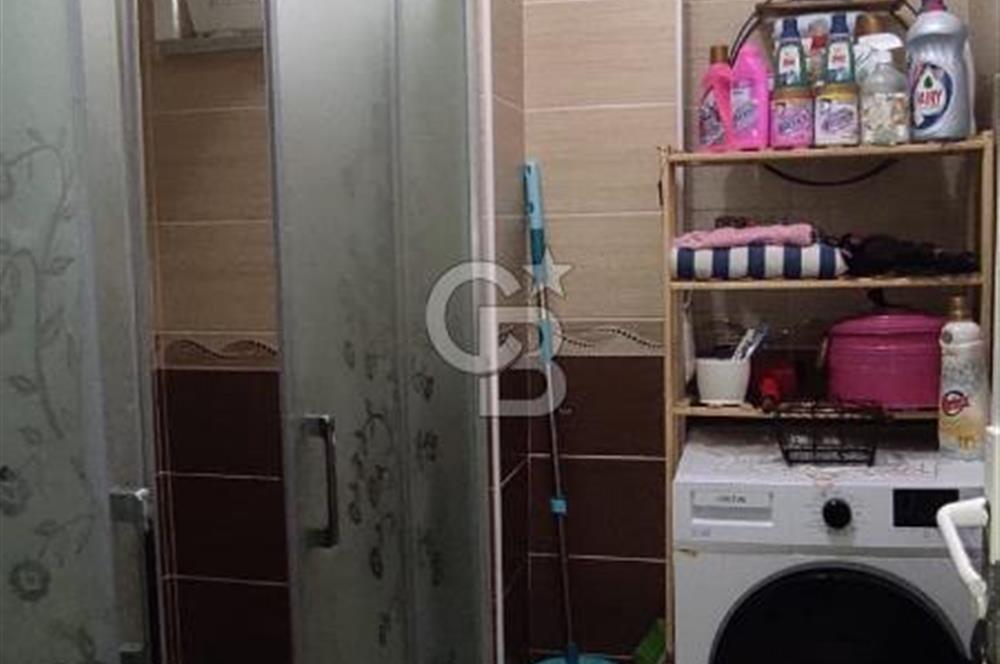 KEMAL TÜRKLER DE 2+1 ARAKAT MERKEZİ KONUMDA FIRSAT DAİRE