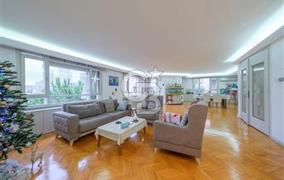 Satılık Yeni ulus sitesi 4+1 balkonlu arakat Daire