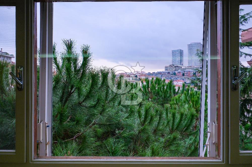 Satılık Yeni ulus sitesi 4+1 balkonlu arakat Daire