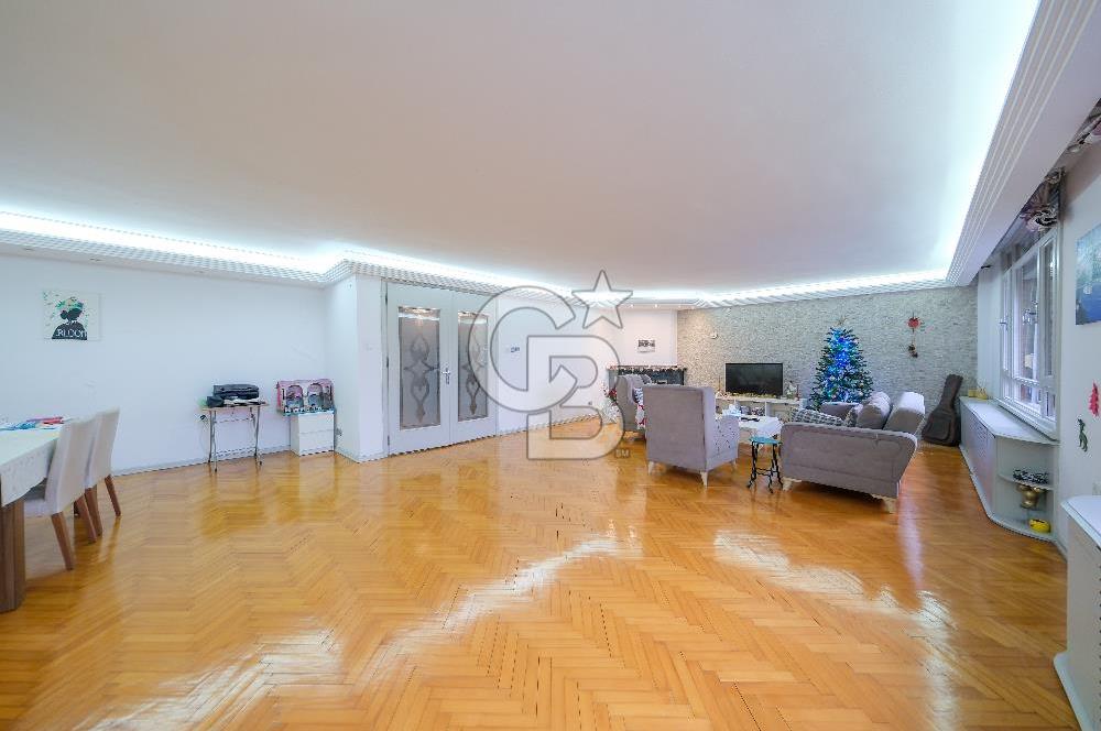 Satılık Yeni ulus sitesi 4+1 balkonlu arakat Daire