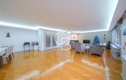 Satılık Yeni ulus sitesi 4+1 balkonlu arakat Daire