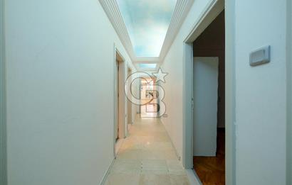 Satılık Yeni ulus sitesi 4+1 balkonlu arakat Daire