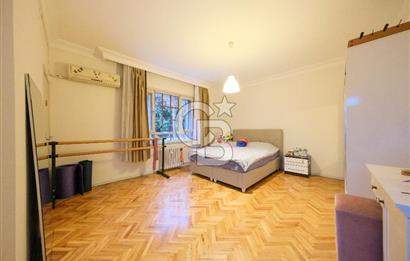 Satılık Yeni ulus sitesi 4+1 balkonlu arakat Daire