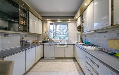 Satılık Yeni ulus sitesi 4+1 balkonlu arakat Daire