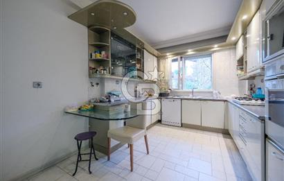 Satılık Yeni ulus sitesi 4+1 balkonlu arakat Daire