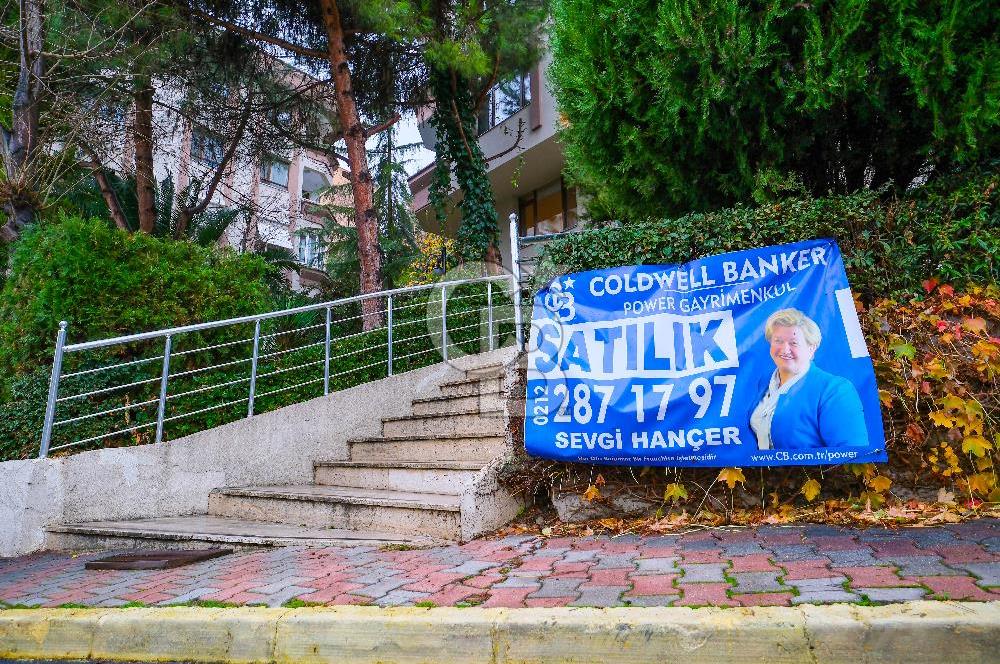 Satılık Yeni ulus sitesi 4+1 balkonlu arakat Daire
