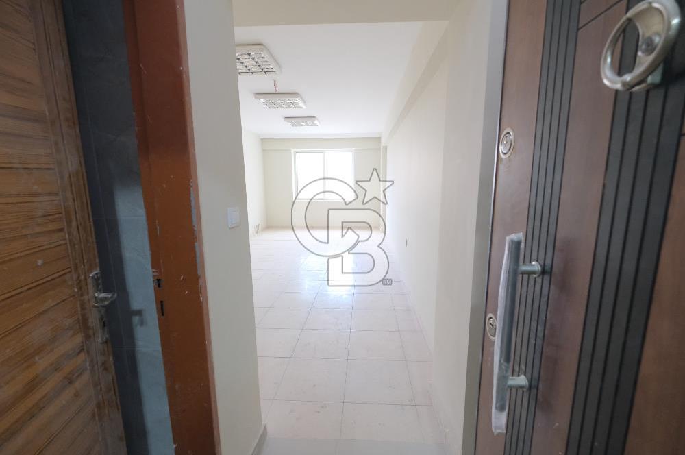 MENEMEN MERKEZDE KİRALIK OFİS-İŞ YERİ