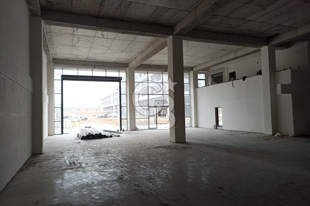 İVEDİK OSB,ASANSÖRLÜ,GÖKÇEK BULVARI PARALELİ KÖŞE BAŞI KİRALIK DÜKKAN