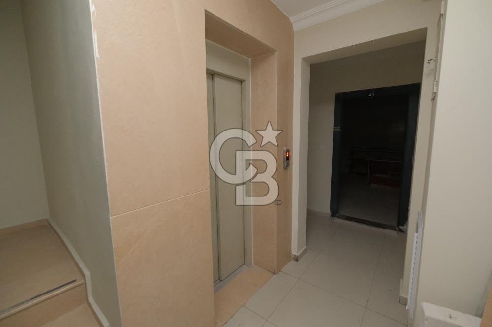 MENEMEN MERKEZDE KİRALIK OFİS-İŞ YERİ