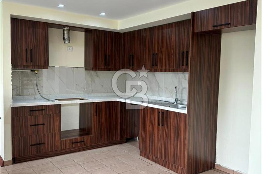 İstanbul Dragos da Full Tadilatlı Müstakil,Havuzlu Kiralık Villa