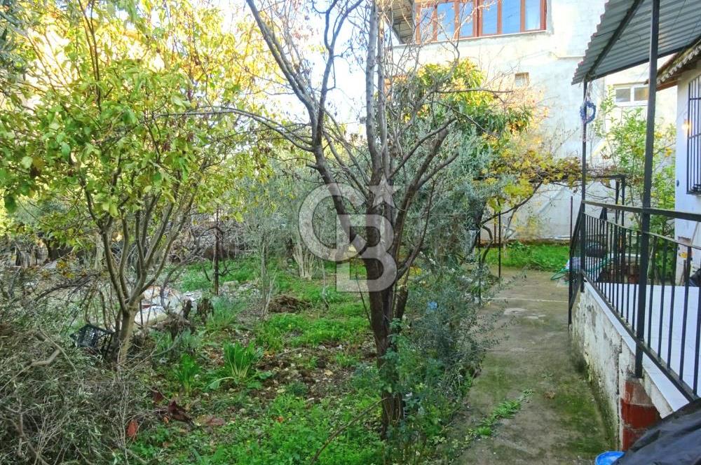 Urla Içmelerde Müstakil Ev