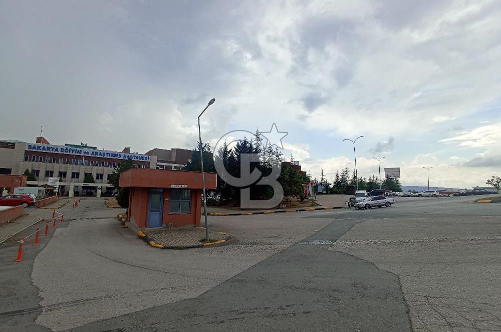 SAKARYADA E.A.HASTANE YANI 1+1 SATILIK DAİRE YENİ PROJE