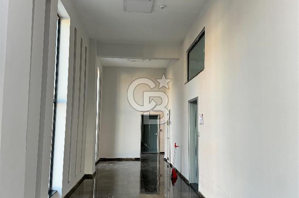 KOÇ CİTY HANZADE KONAKLARINDA MÜSTAKİL BAHÇE KULLANIMLI SATILIK 3+1 DAİRE