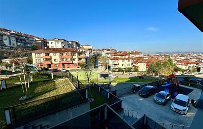 KOÇ CİTY HANZADE KONAKLARINDA MÜSTAKİL BAHÇE KULLANIMLI SATILIK 3+1 DAİRE