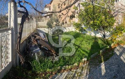 Urla Gülbahçede Deniz Manzaralı Satılık Villa