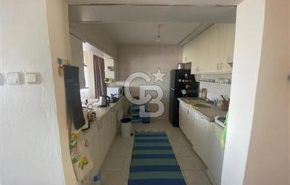 Urla Gülbahçede Deniz Manzaralı Satılık Villa
