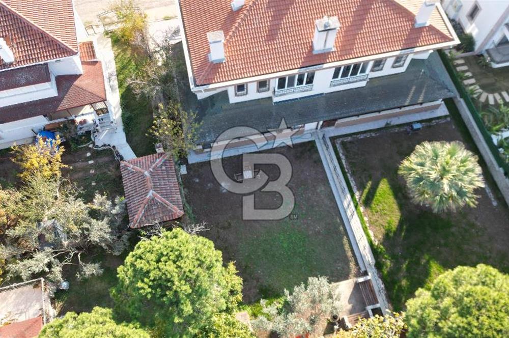 Cunda nın En Geniş ve Ferah Villası