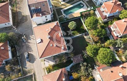 Cunda nın En Geniş ve Ferah Villası