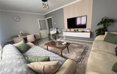 Karabağlar’da 3+1 Ferah 140m2 Arakat Satılık Daire