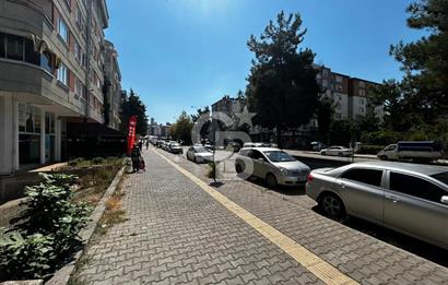 CB PARK'TAN MUSTAFA KEMAL BULVARINDA 2 ADET KİRACILI DÜKKAN