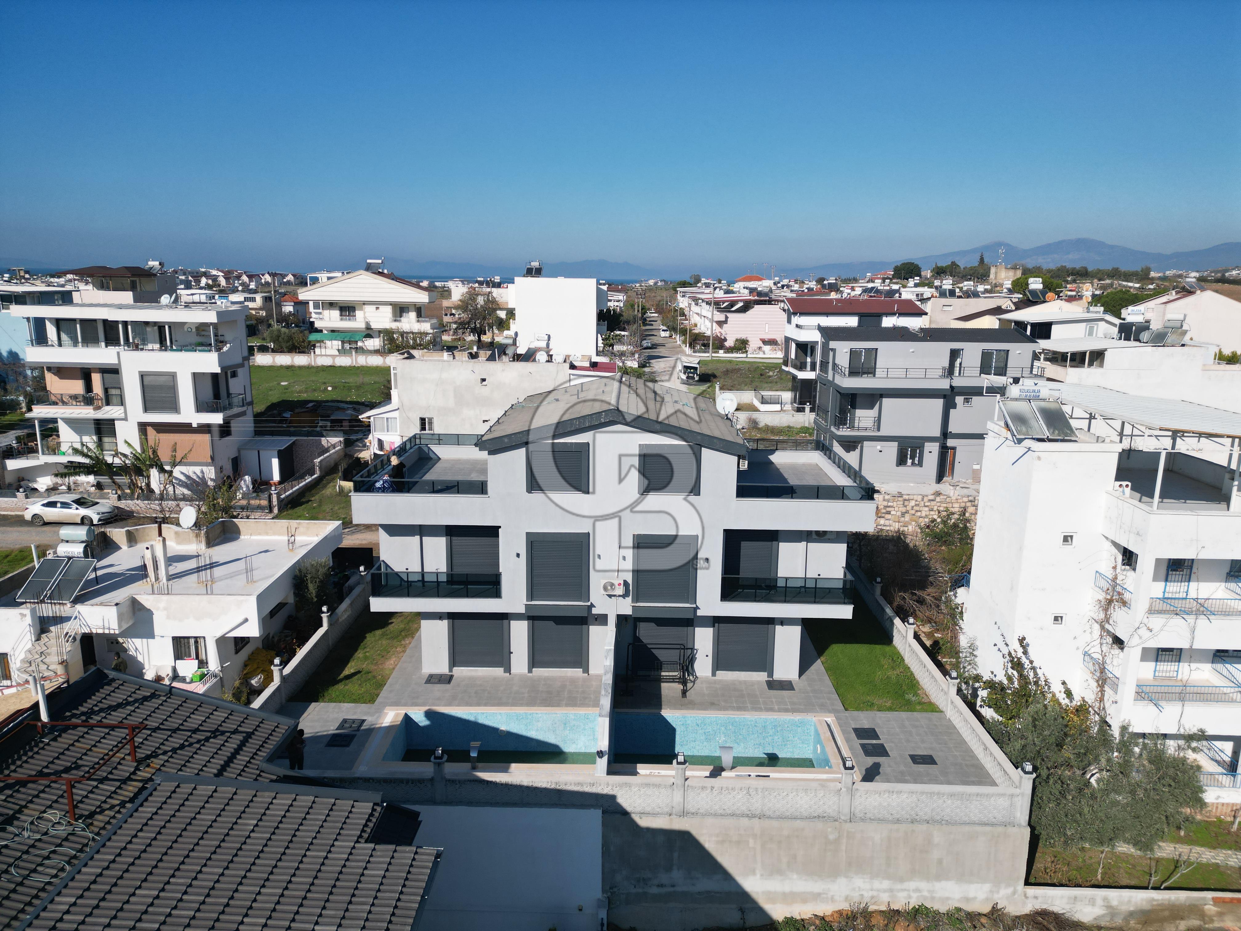 Didim Hisar'da Havuzlu & Şık ve Zarif Tasarım 4+1 Villa