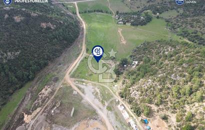 Karaburun Küçükbahçe'de Yerleşim Alanında 12.377 m2 Tarla