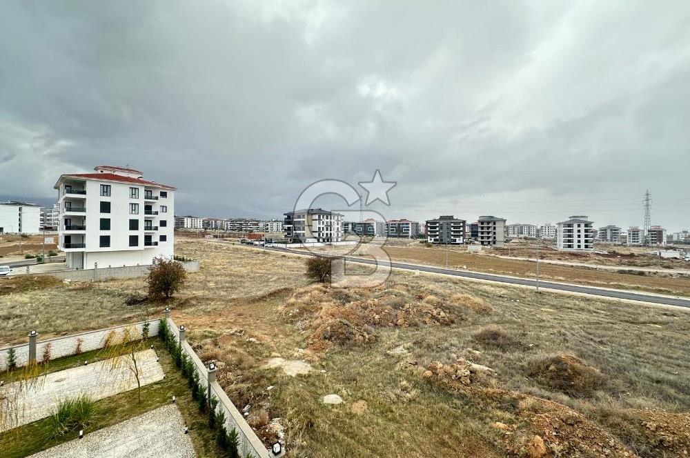 Yenişafak Mah. Arakat Site İçinde Satılık 3+1 160 M² Daireler