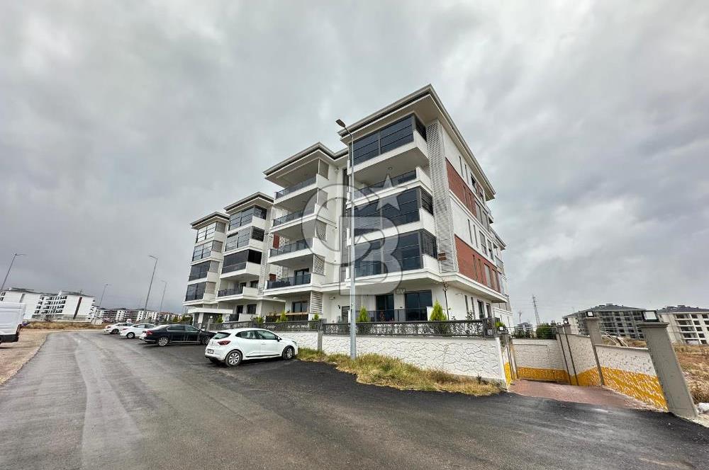 Yenişafak Mah. Arakat Site İçinde Satılık 3+1 160 M² Daireler