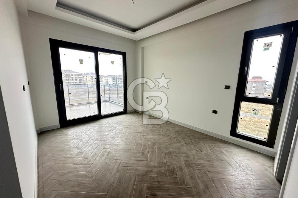 Yenişafak Mah. Arakat Site İçinde Satılık 3+1 160 M² Daireler