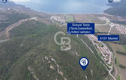 Karaburun Küçükbahçe'de Yerleşim Alanında 23.157 m2 Tarla