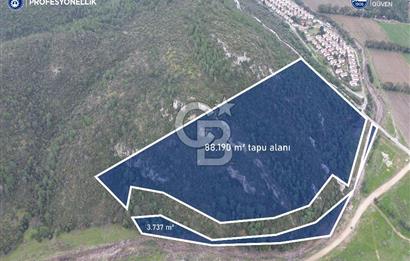 Karaburun Küçükbahçe'de Yerleşim Alanında 23.157 m2 Tarla