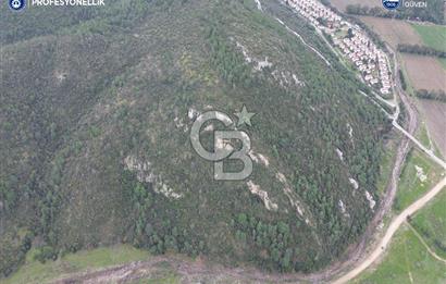 Karaburun Küçükbahçe'de Yerleşim Alanında 23.157 m2 Tarla