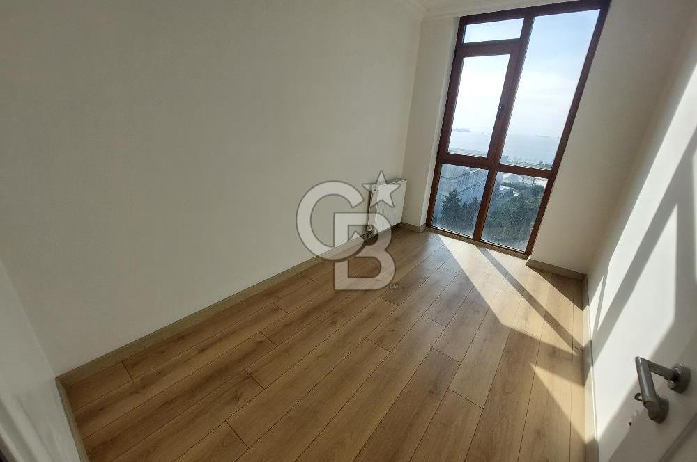 Pendik Portre Sahil boş deniz manzaralı satılık 3+1 daire