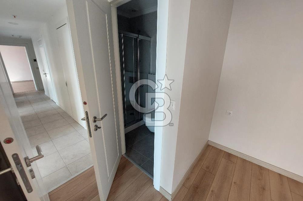 Pendik Portre Sahil boş deniz manzaralı satılık 3+1 daire