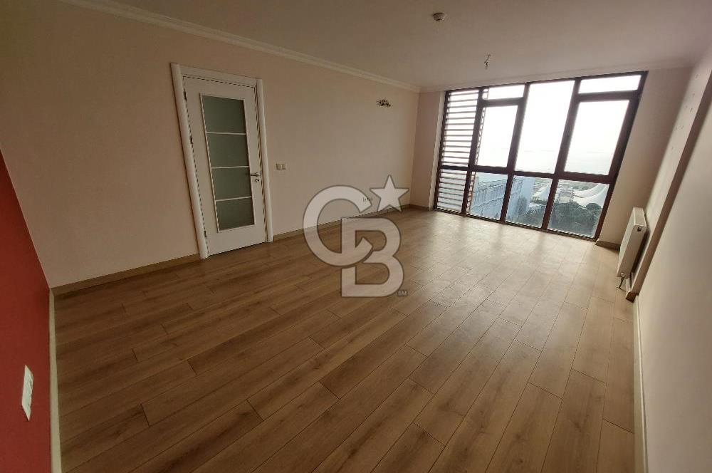Pendik Portre Sahil boş deniz manzaralı satılık 3+1 daire