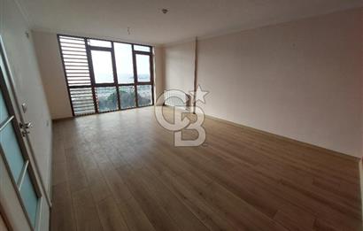 Pendik Portre Sahil boş deniz manzaralı satılık 3+1 daire