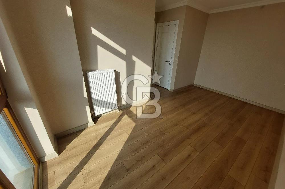 Pendik Portre Sahil boş deniz manzaralı satılık 3+1 daire