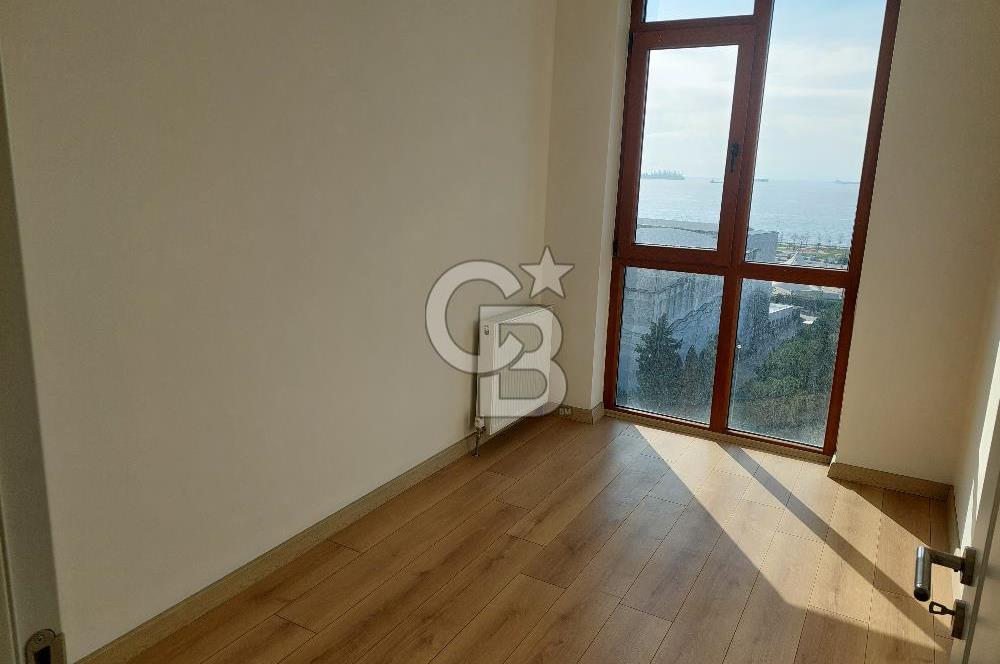Pendik Portre Sahil boş deniz manzaralı satılık 3+1 daire