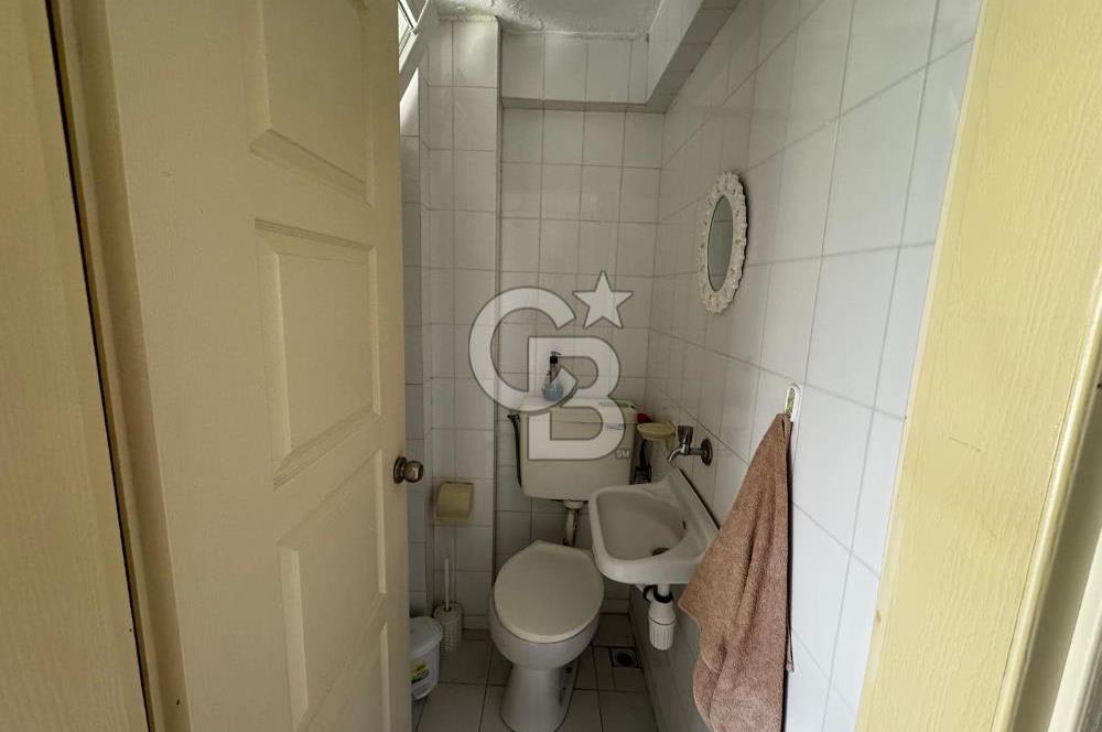 Havuzlu Site İçerisinde 3+1 Verandalı Bahçeli Villa