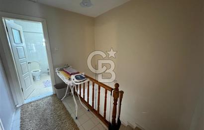 Havuzlu Site İçerisinde 3+1 Verandalı Bahçeli Villa