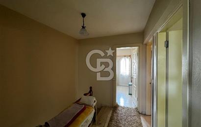 Havuzlu Site İçerisinde 3+1 Verandalı Bahçeli Villa