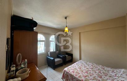 Havuzlu Site İçerisinde 3+1 Verandalı Bahçeli Villa